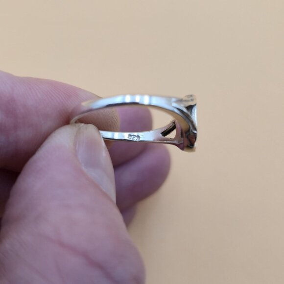 Size 8.5 Sterling Silver Rustic Style Cross Religious Band Ring A5428 - Picture 5 of 8